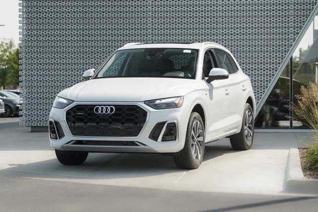 new 2024 Audi Q5 car, priced at $56,275