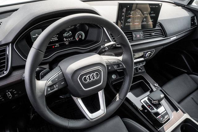 new 2024 Audi Q5 car, priced at $56,275