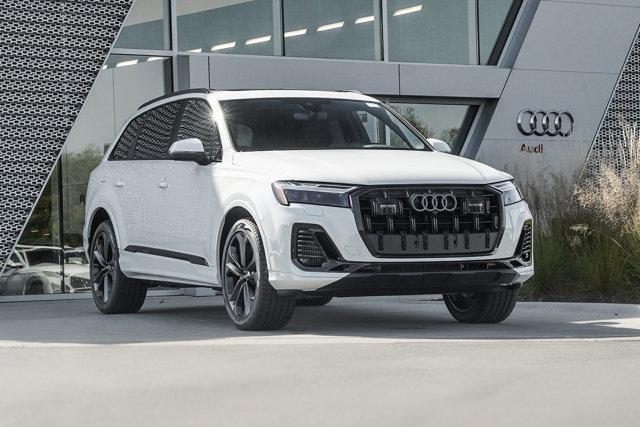 new 2025 Audi Q7 car, priced at $77,990