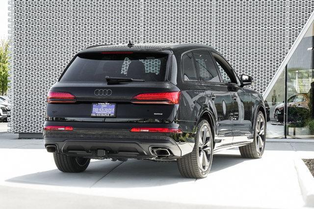 new 2025 Audi Q7 car, priced at $77,580