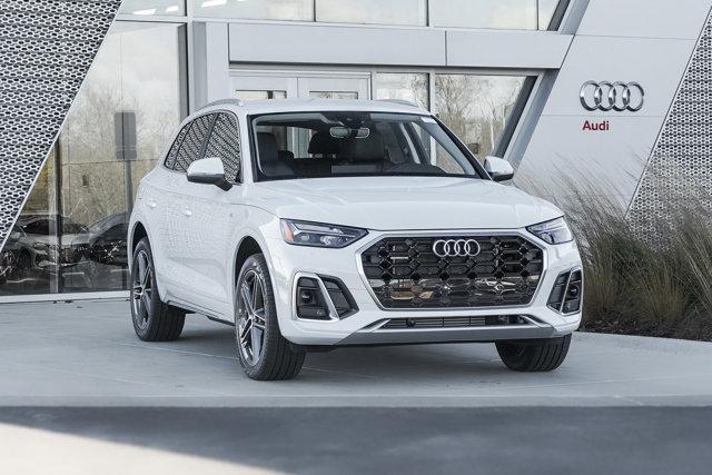 new 2025 Audi Q5 car, priced at $61,825