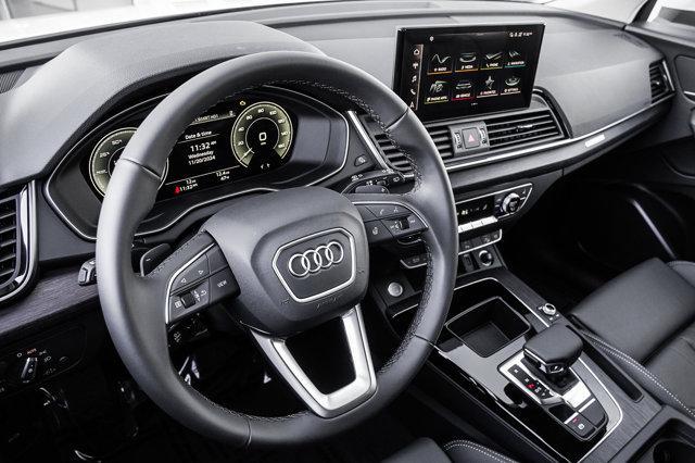 new 2025 Audi Q5 car, priced at $61,825