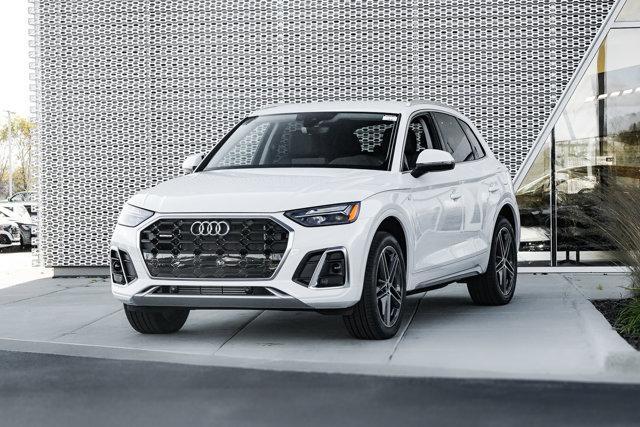 new 2025 Audi Q5 car, priced at $61,825