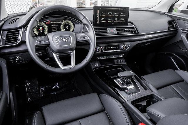 new 2025 Audi Q5 car, priced at $61,825