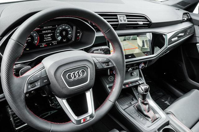 new 2025 Audi Q3 car, priced at $45,609