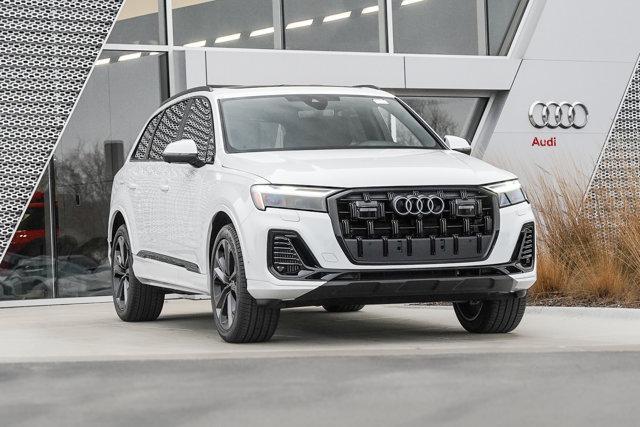 new 2025 Audi Q7 car, priced at $77,880