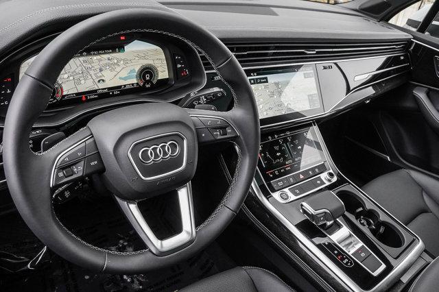 new 2025 Audi Q7 car, priced at $77,880