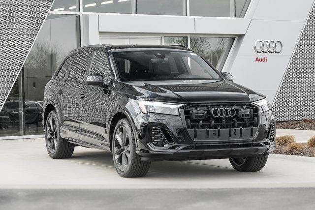 new 2025 Audi Q7 car, priced at $77,750