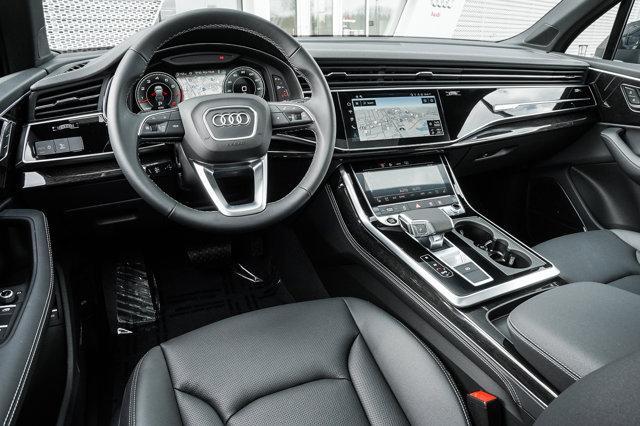 new 2025 Audi Q7 car, priced at $77,750