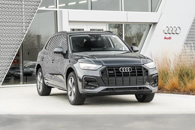 new 2025 Audi Q5 car, priced at $49,925