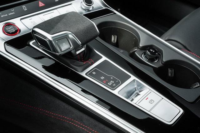 new 2025 Audi RS 6 Avant car, priced at $159,995