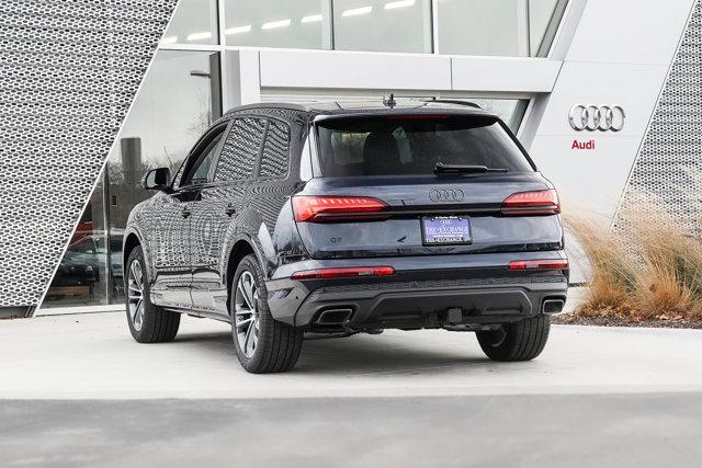 new 2025 Audi Q7 car, priced at $71,305