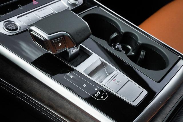 new 2025 Audi Q7 car, priced at $85,190