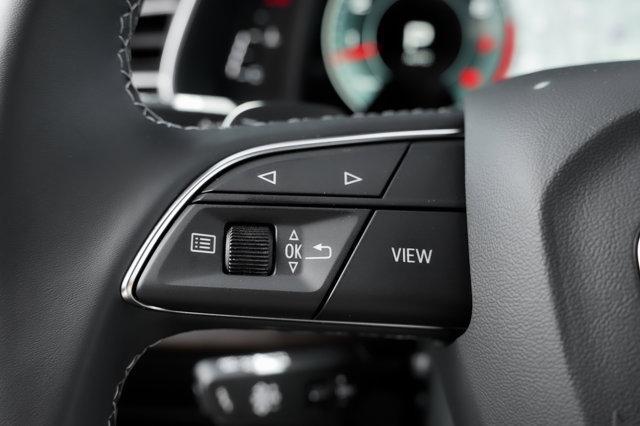 new 2025 Audi Q7 car, priced at $85,190