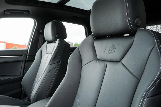 new 2025 Audi Q3 car, priced at $44,472