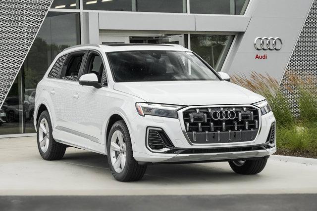 new 2025 Audi Q7 car, priced at $63,625