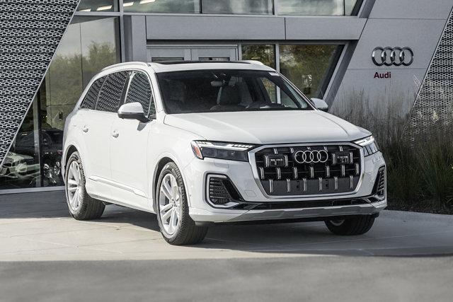 new 2025 Audi Q7 car, priced at $81,800