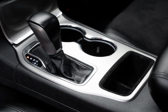 used 2021 Jeep Grand Cherokee car, priced at $23,678