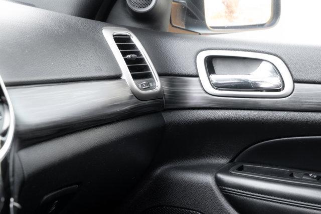 used 2021 Jeep Grand Cherokee car, priced at $23,678