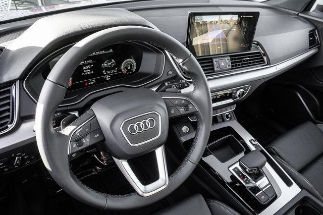 new 2025 Audi Q5 car, priced at $54,000