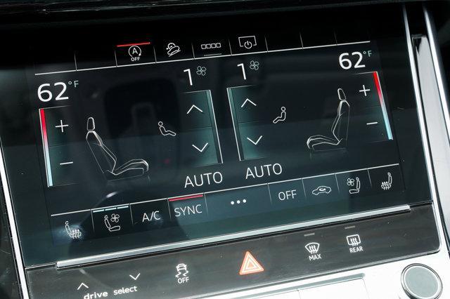 new 2025 Audi Q7 car, priced at $77,395