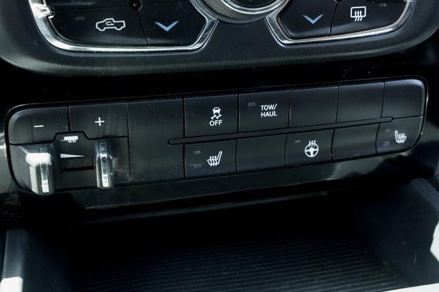 used 2015 Ram 1500 car, priced at $13,960