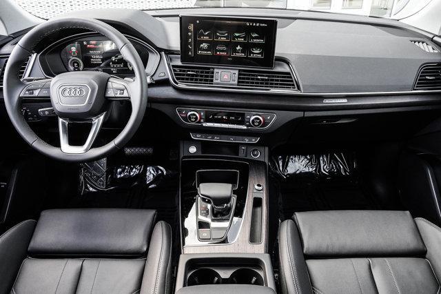 new 2025 Audi Q5 car, priced at $63,275