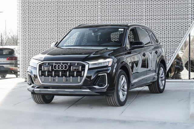 new 2025 Audi Q7 car, priced at $65,070