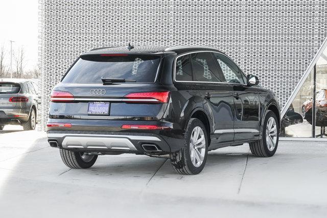 new 2025 Audi Q7 car, priced at $65,070