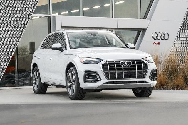 new 2025 Audi Q5 car, priced at $55,375