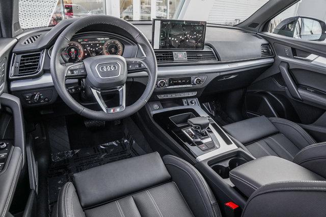 new 2025 Audi Q5 car, priced at $60,175