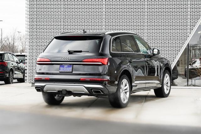 new 2025 Audi Q7 car, priced at $75,800