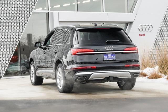 new 2025 Audi Q7 car, priced at $75,800