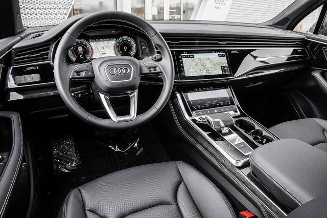 new 2025 Audi Q7 car, priced at $75,800