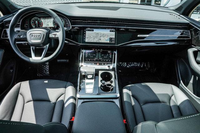 new 2025 Audi Q7 car, priced at $77,395
