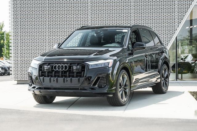 new 2025 Audi Q7 car, priced at $77,395
