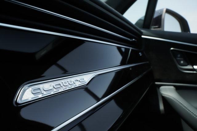 new 2025 Audi Q7 car, priced at $77,395