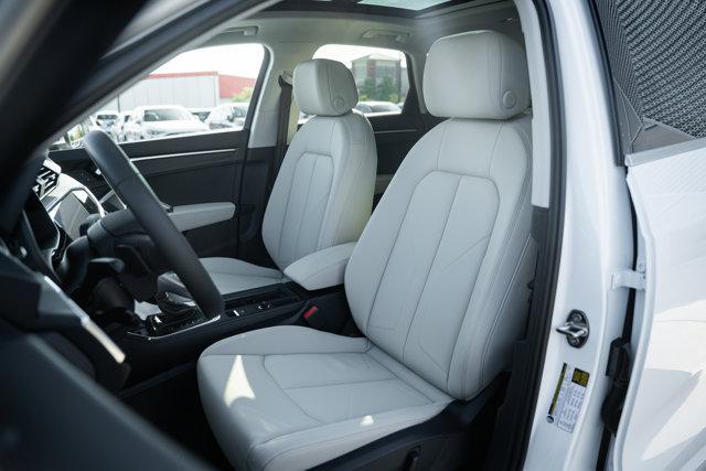 new 2025 Audi Q3 car, priced at $40,185