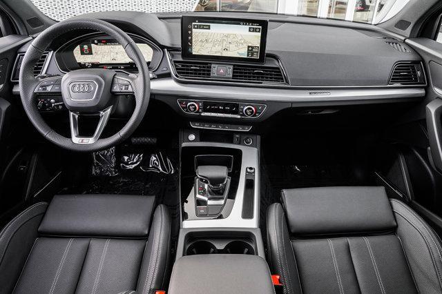 new 2025 Audi Q5 car, priced at $62,425