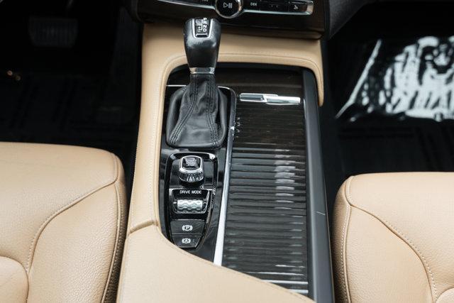used 2018 Volvo XC90 car, priced at $14,520