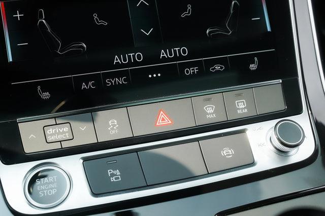 new 2025 Audi Q7 car, priced at $62,832