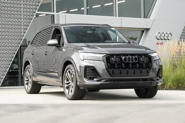 new 2025 Audi Q7 car, priced at $62,832