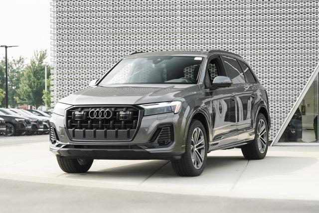 new 2025 Audi Q7 car, priced at $62,832
