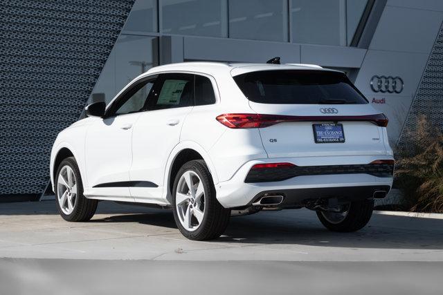 new 2025 Audi Q5 car, priced at $56,994