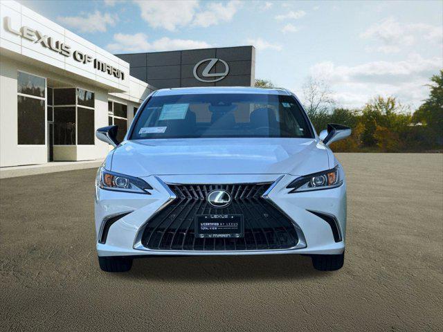 used 2025 Lexus ES 300h car, priced at $44,998