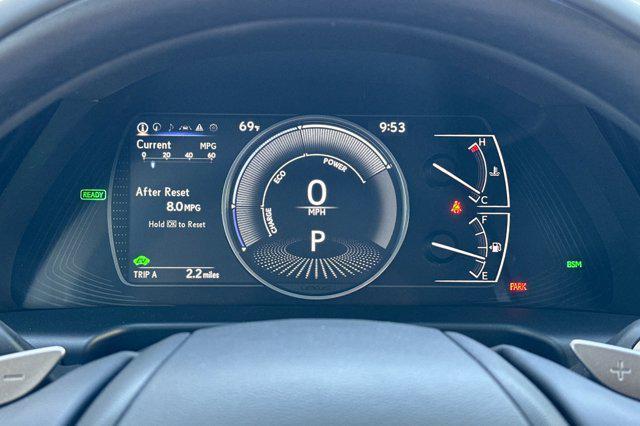 new 2025 Lexus ES 300h car, priced at $55,405
