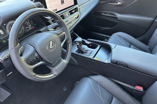 new 2025 Lexus ES 300h car, priced at $55,405