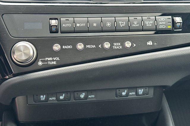 new 2025 Lexus ES 300h car, priced at $48,745
