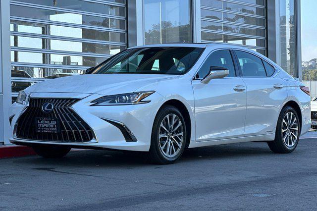 used 2022 Lexus ES 300h car, priced at $34,996