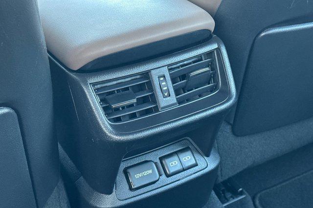 used 2022 Lexus ES 300h car, priced at $34,996